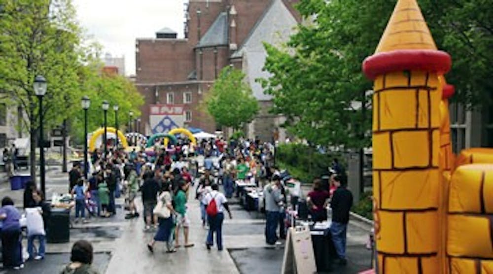 Graduate students celebrate unity with 'funshops' and competitions