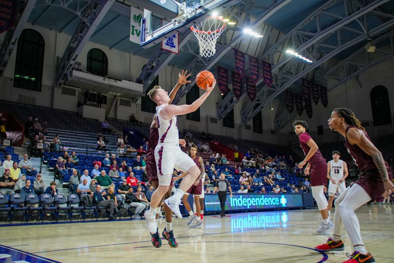 Penn men&#39;s basketball suffers blowout defeat to George Mason 85-53