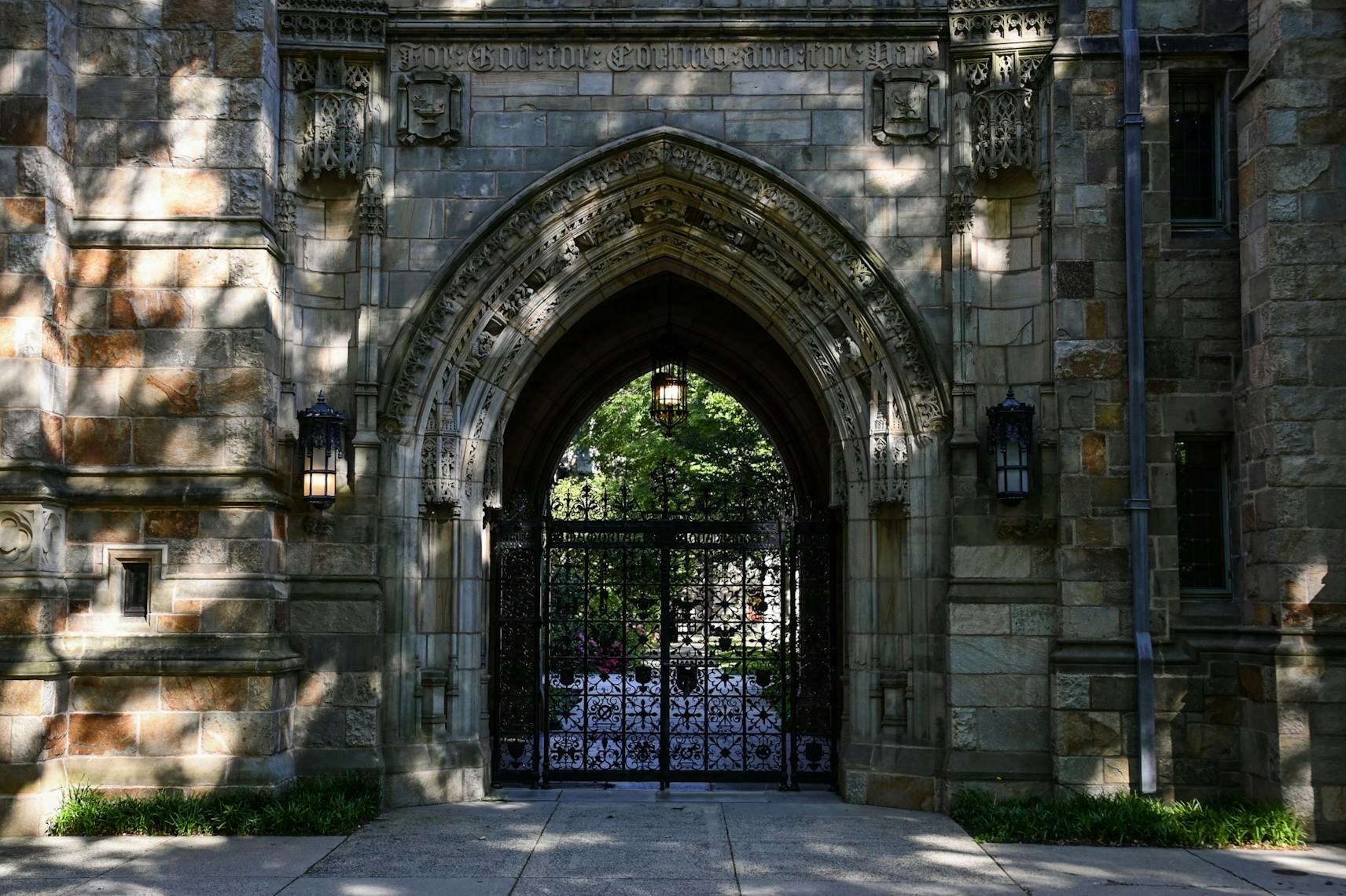 Yale University Campus Gates.jpg