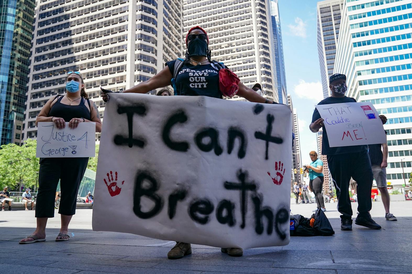 Philadelphia George Floyd Protests City Hall I Can't Breathe.jpg