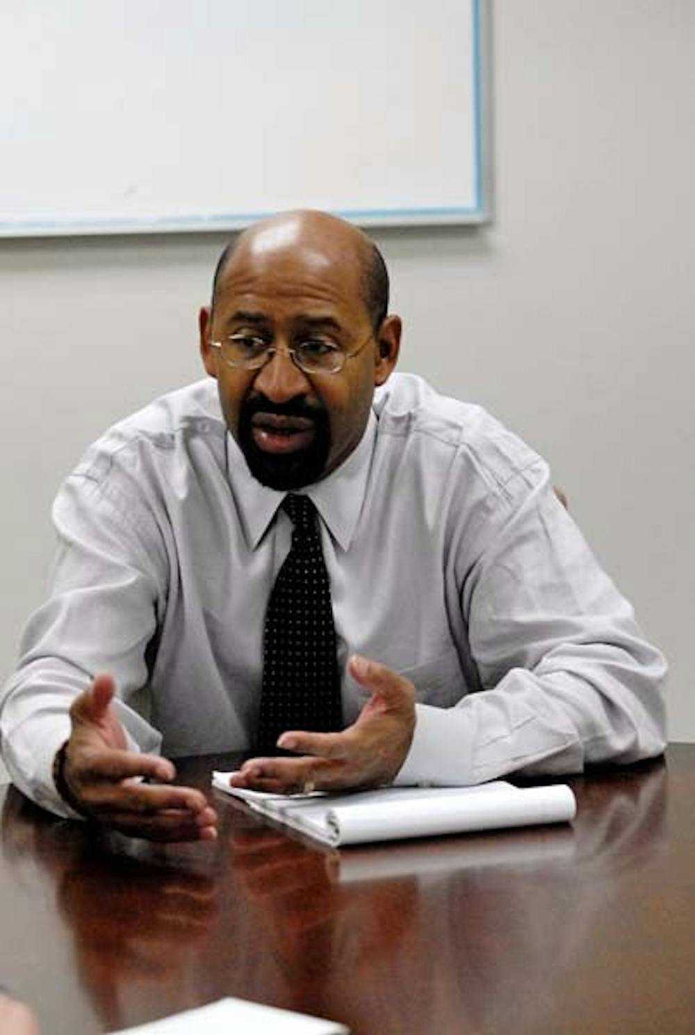 Nutter continues mayoral push