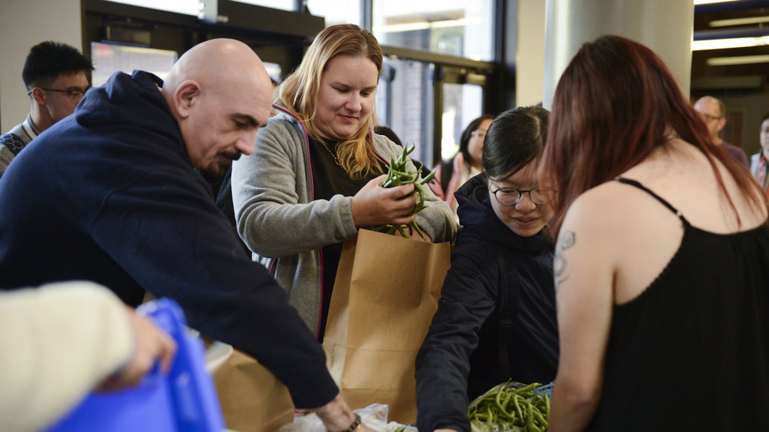 10-15-24 Free Farmer's Market (Riya Mitra).jpg