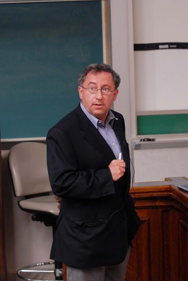 Prof: Most distance themselves, literally, from the food they eat