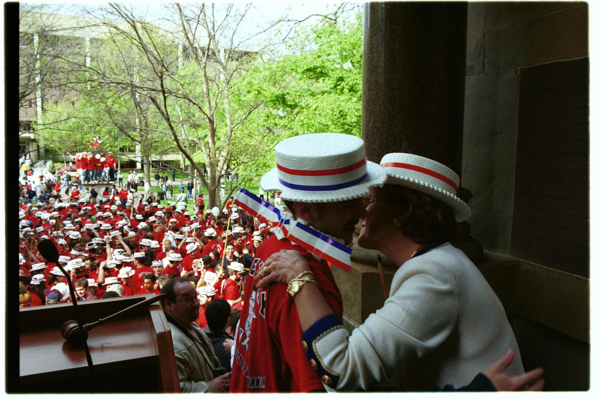 04-28-2000 Hey Day (JJ Tiziou)-2.jpg