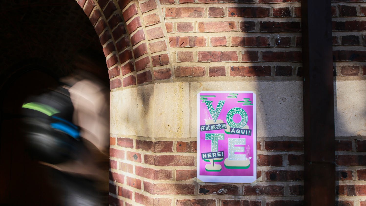 11-08-22 ARCH vote election day (Jesse Zhang).jpg