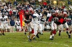 Football notebook: Scrimmage helps illuminate weaknesses