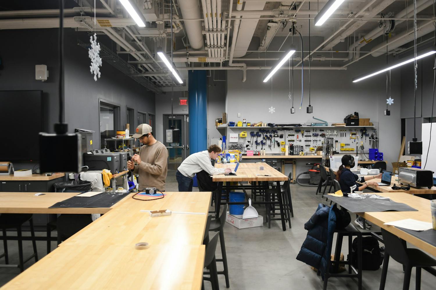 03-01-23 Venture Lab (Abhiram Juvvadi).jpg