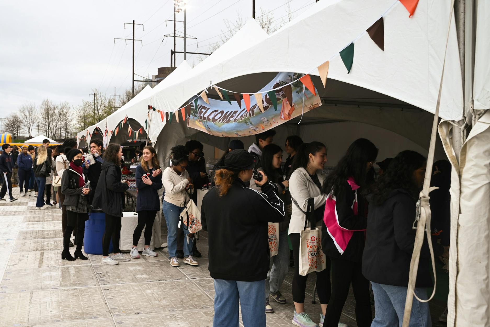 04-05-25 Spring Fling Daytime (Connie Zhao).jpg