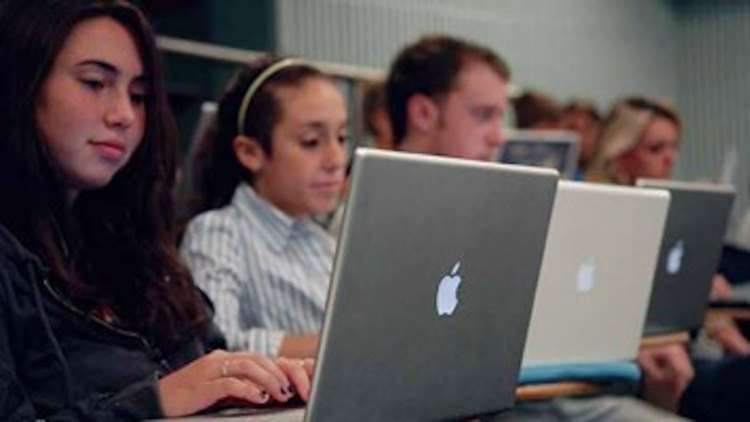 An Apple a day, or more, for Bookstore