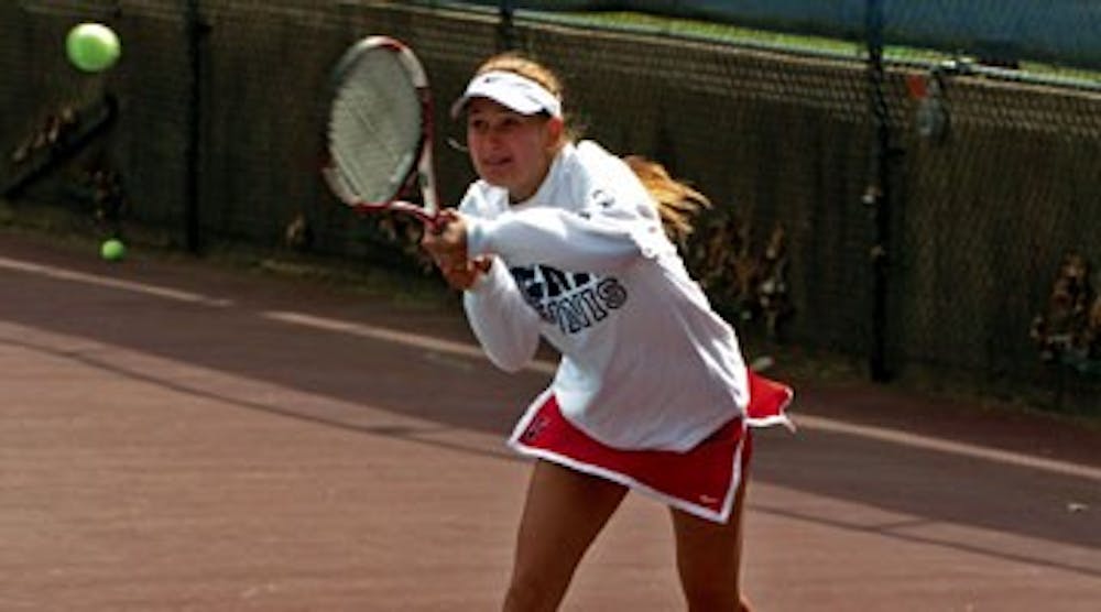 W. Tennis | New and old try to come together