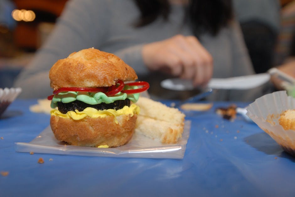 Penn, Drexel students battle it out in 'Cupcake Wars'
