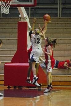 Quakers hope home cooking will yield win