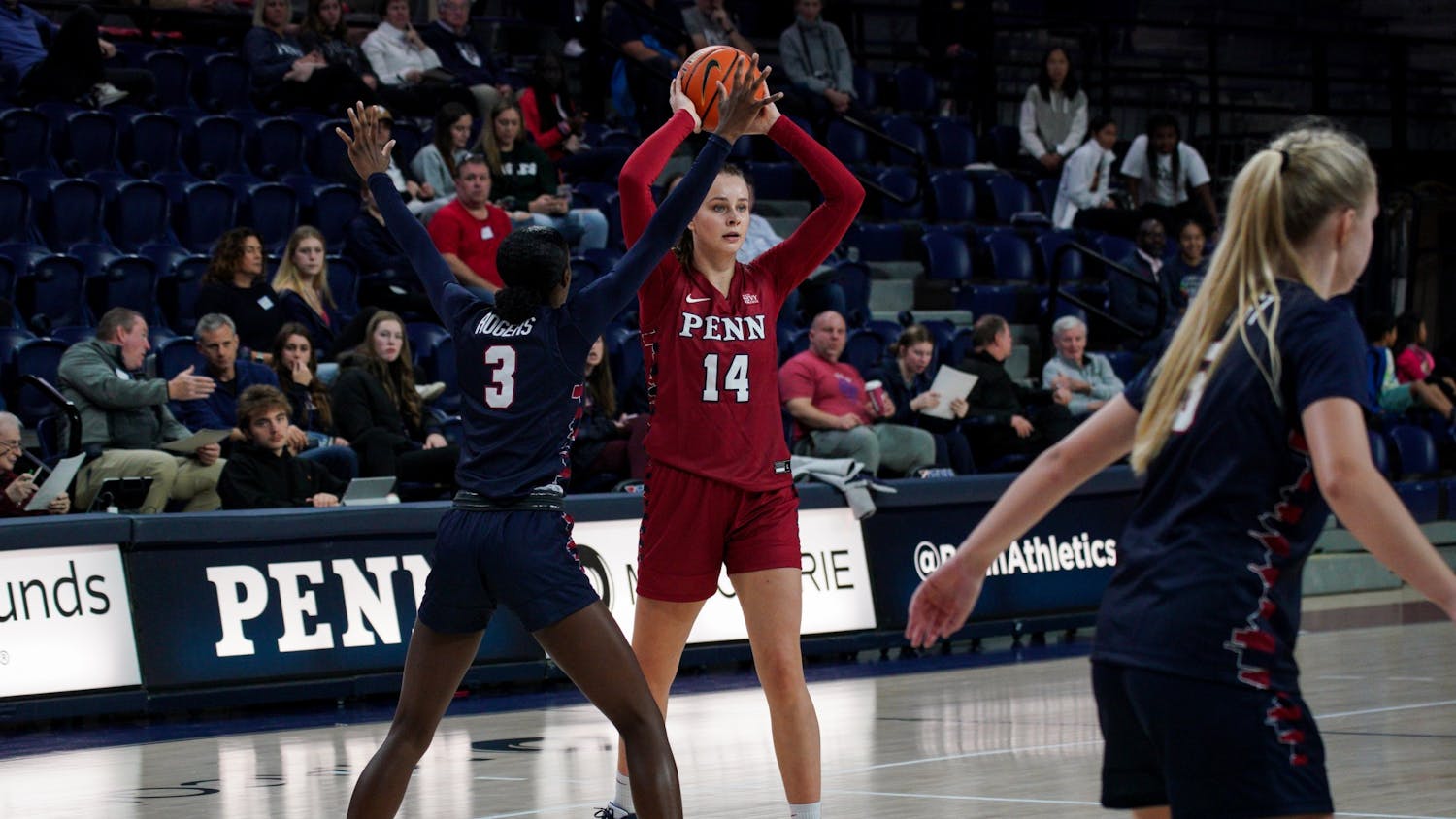 10-29-22 WBB Red & Blue Scrimmage Floor Toonders (Anna Vazhaeparambil).jpg