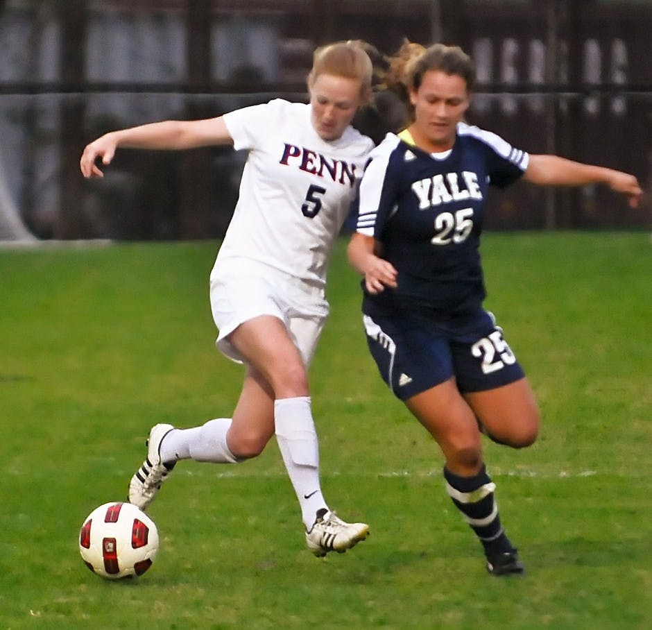 W. Soccer v. Yale 2011