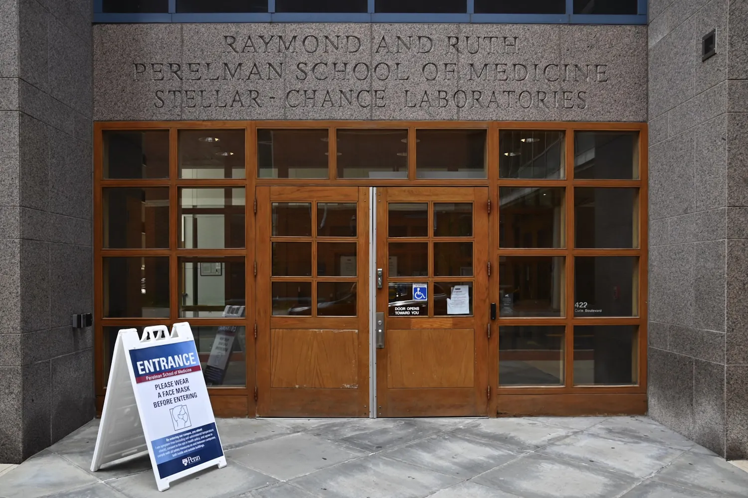 Perelman School of Medicine Coronavirus COVID-19.jpg
