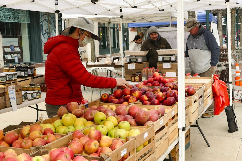 03-23-22-farmers-market-avi-singh