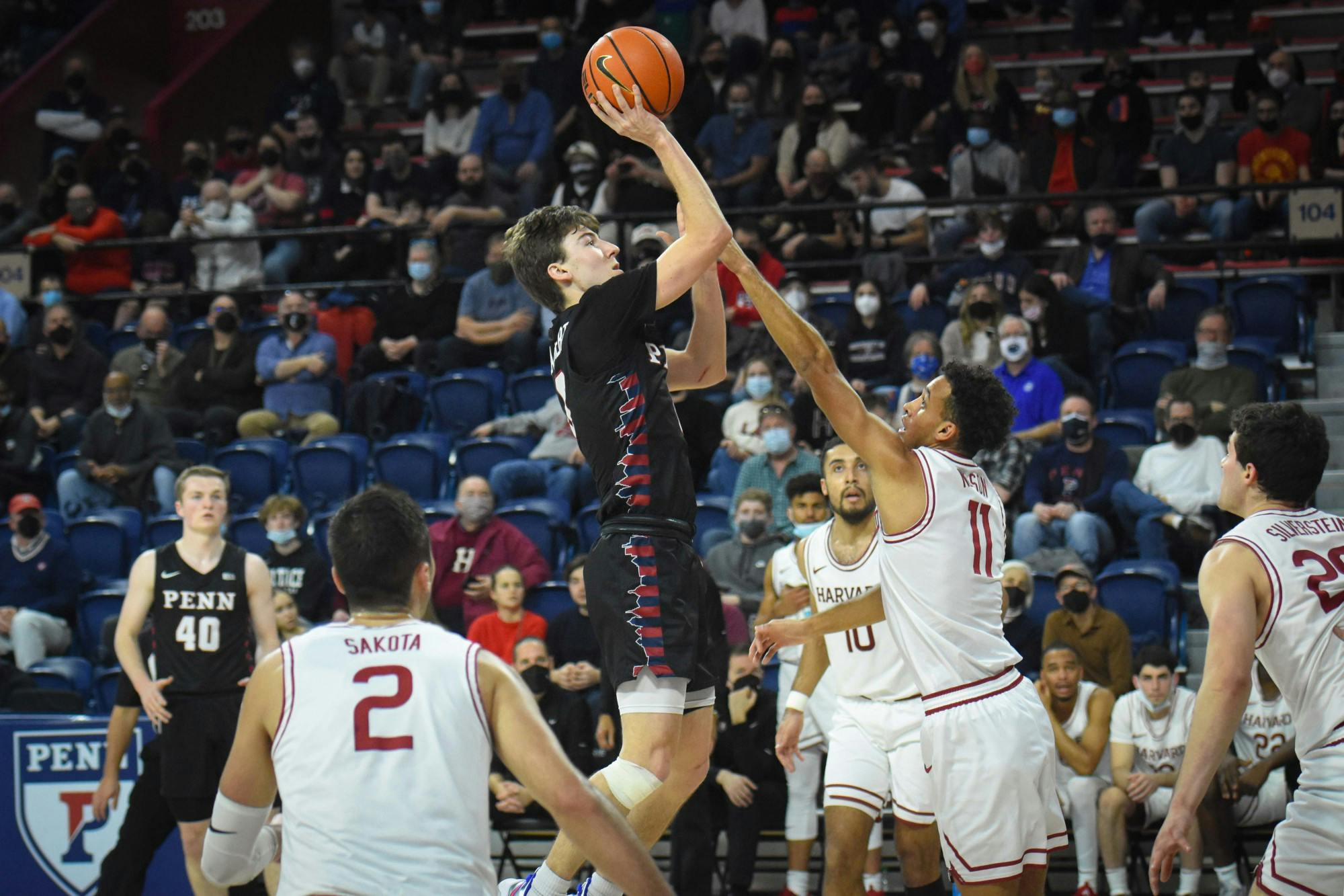 02-12-22 MBB vs Harvard Clark Slajchert (Anna Vazhaeparambil).jpg