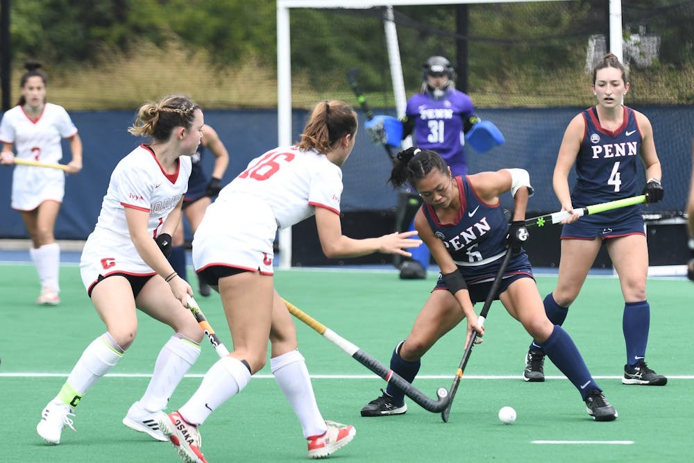 10-9-2021-field-hockey-versus-cornell-sydney-huang-carol-gao