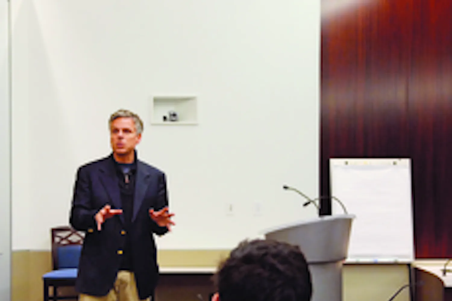 Gov. Huntsman speaks to Huntsman