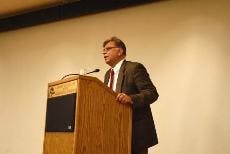 Experts: Technology affecting languages across globe