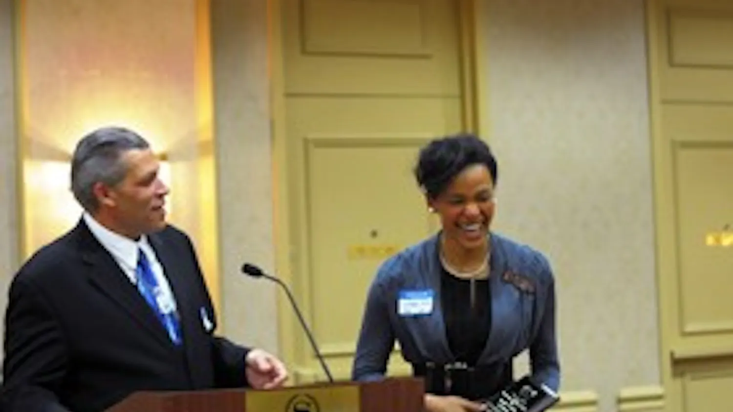 Greeks recognized for service, scholarship