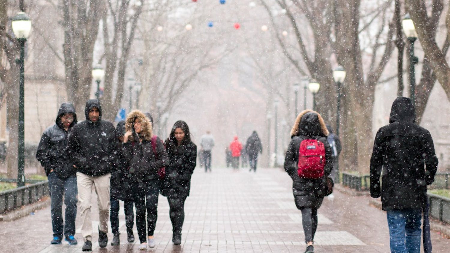 Students express frustration over the markedly short length of Penn's winter break when compared with other Ivy Leagues and colleges across the nation.