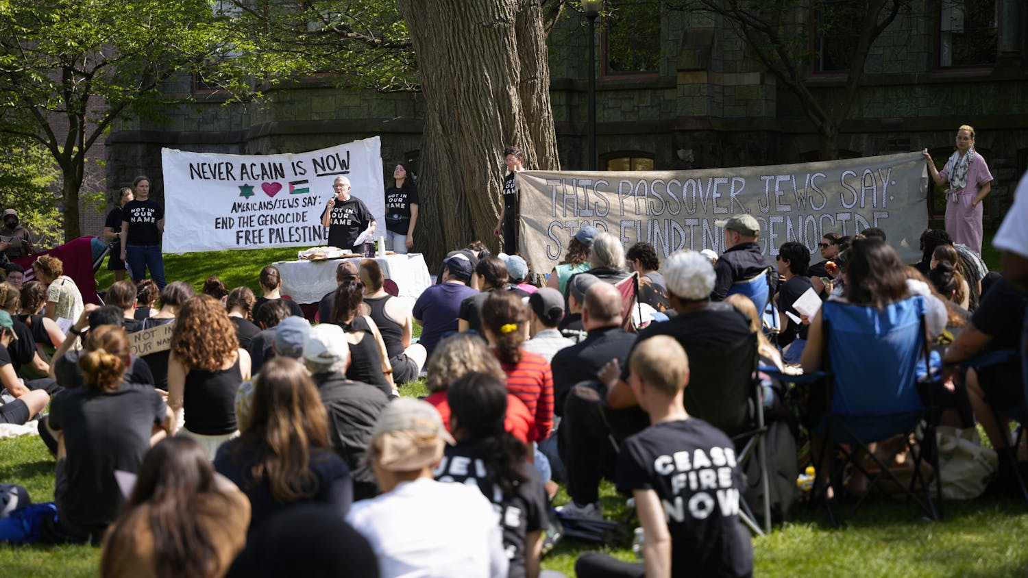 04-28-24 JVP Seder (Anna Vazhaeparambil).jpg