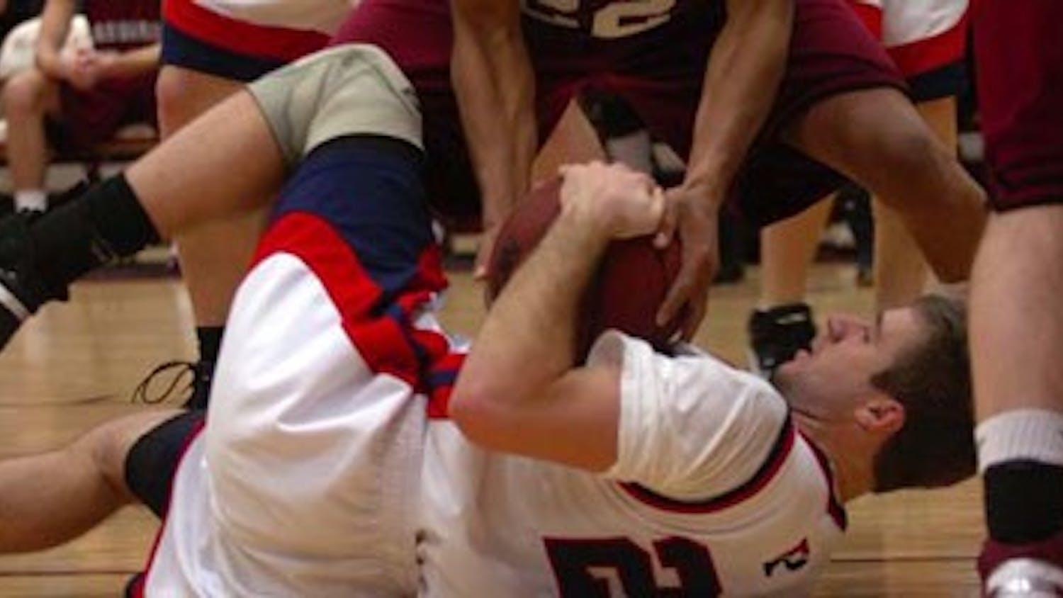 M. Hoops | Green light, Red light