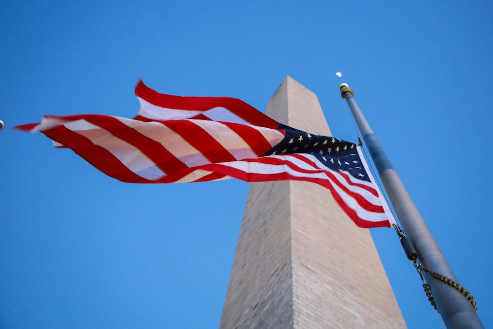 03-29-23-washington-monument-jesse-zhang