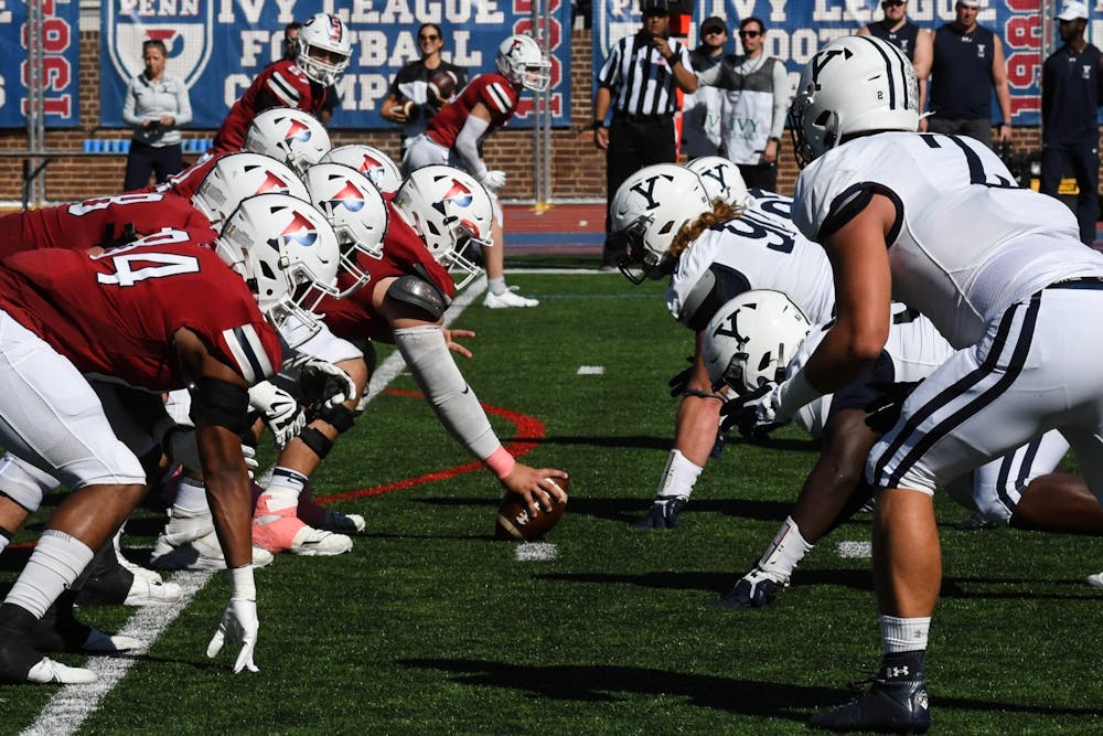 10-22-22-football-vs-yale-homecoming-lineup-michael-palacios-01