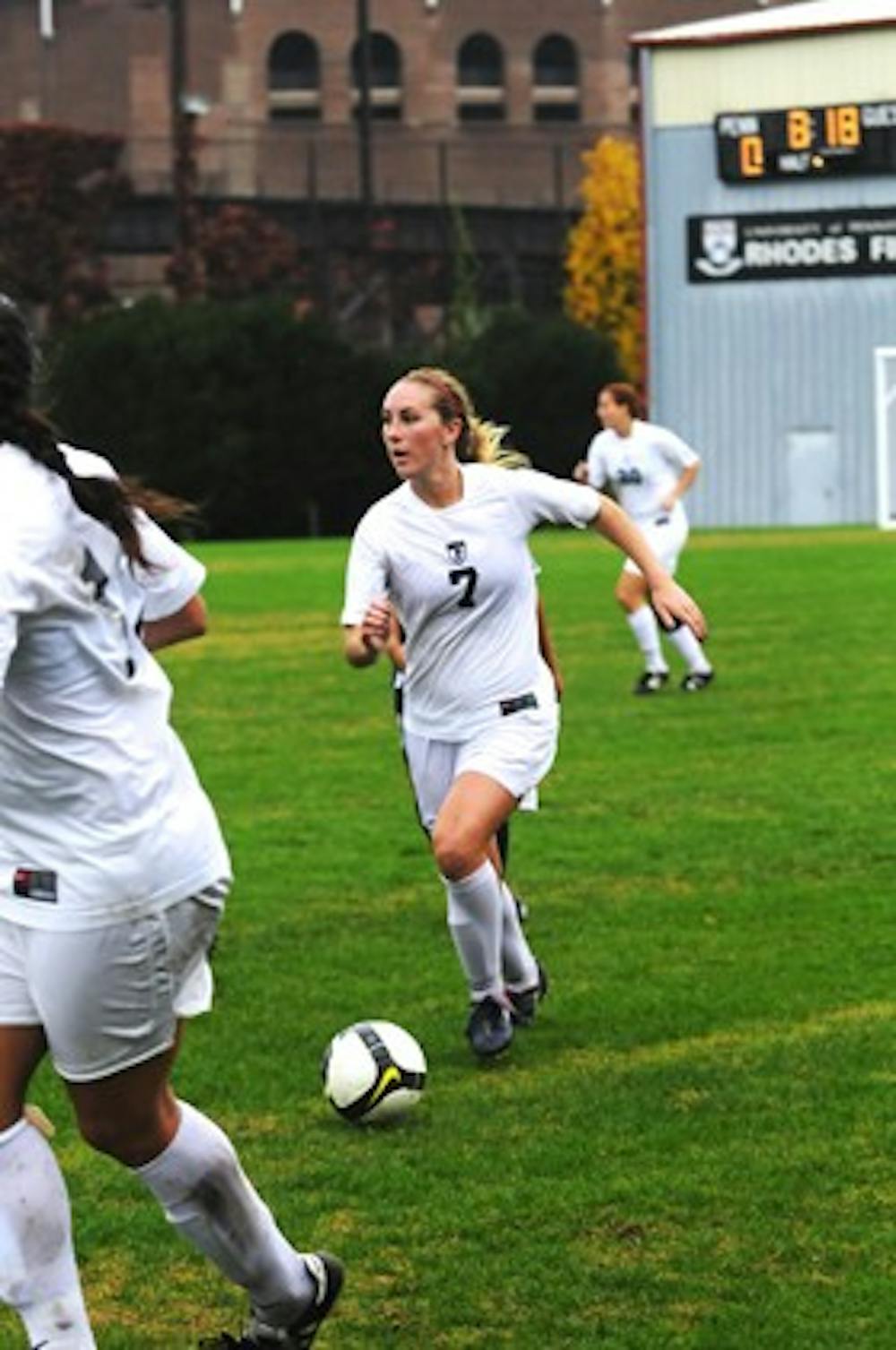 10242009_wsoccer_v_yale131