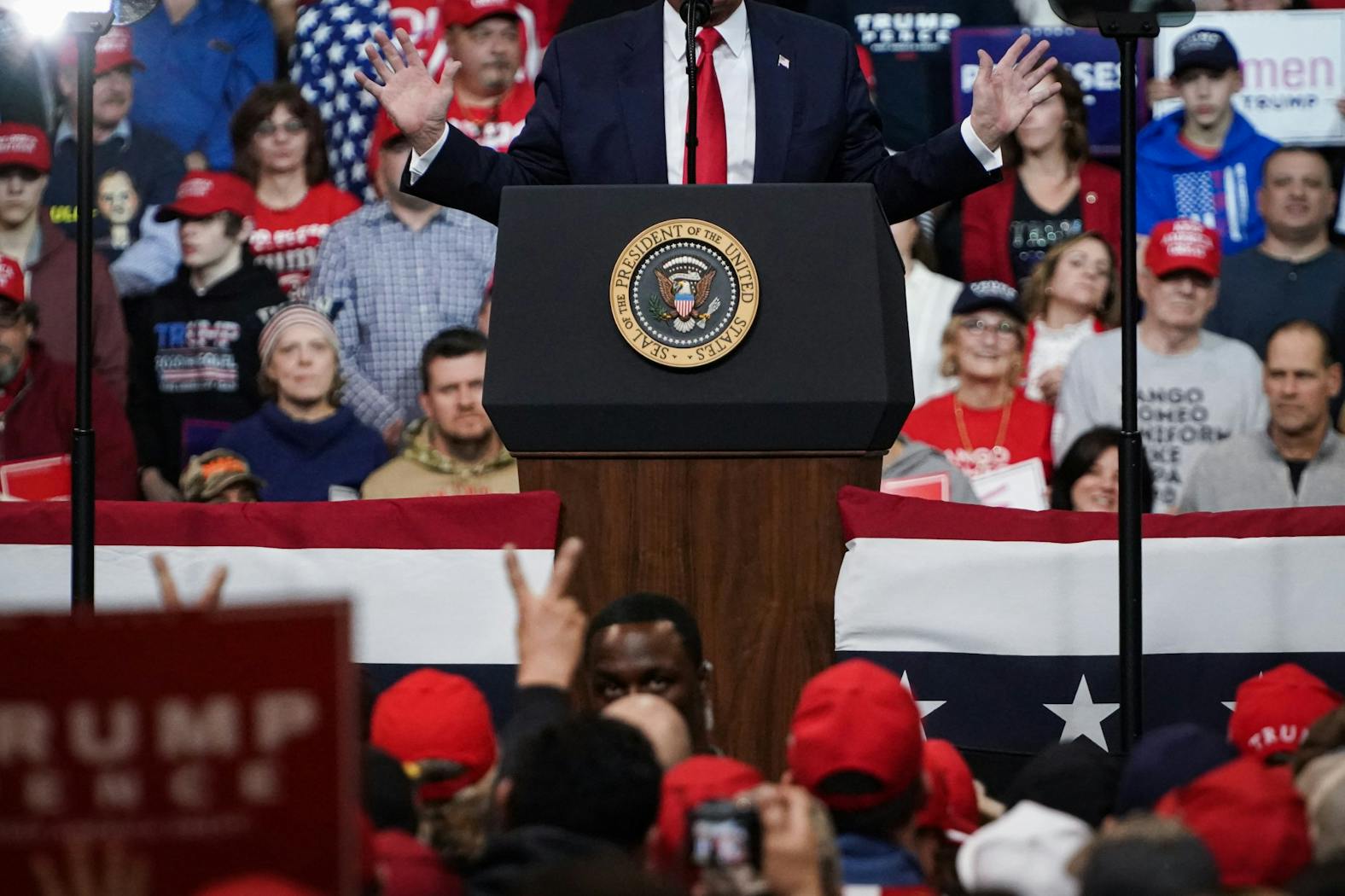 New Hampshire Primary Photo Essay 012.jpg