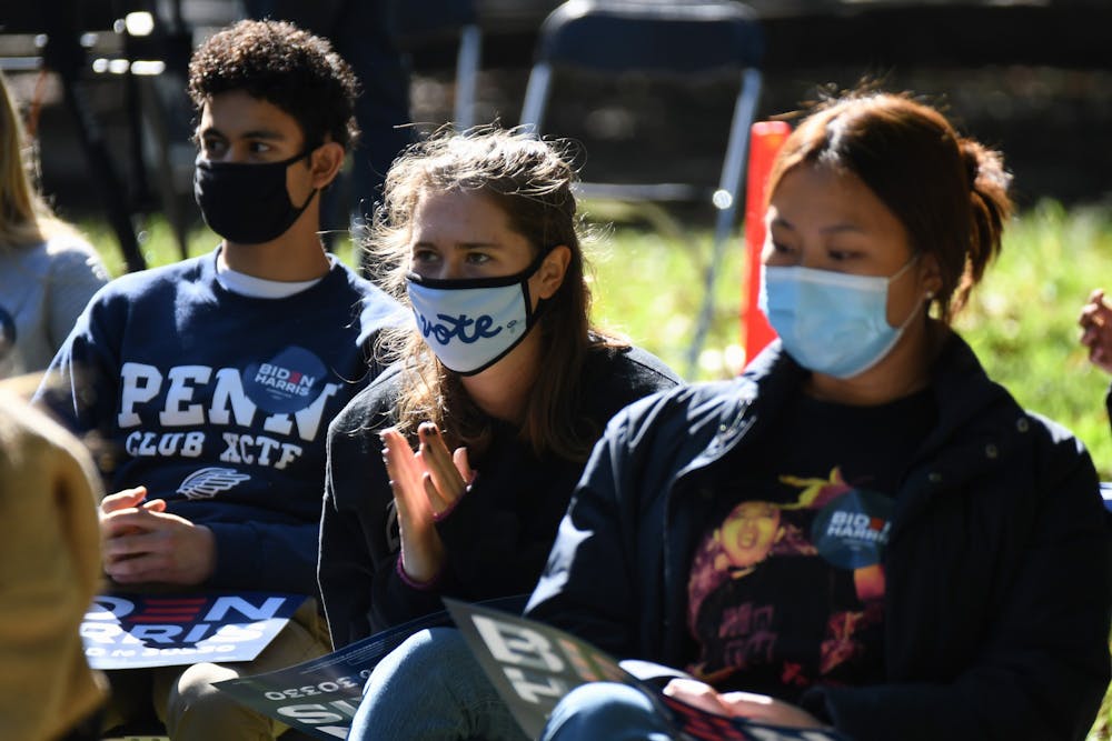 10-18-20-andrew-yang-upenn-campus-visit-clark-park-011