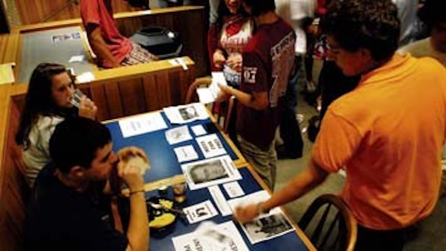 Freshmen spruce up campaigns