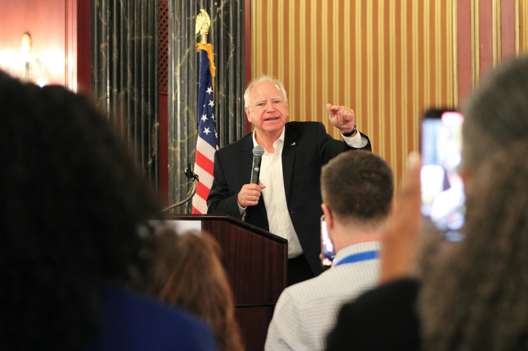 08-22-24 DNC Photo 9 (Jean Park)