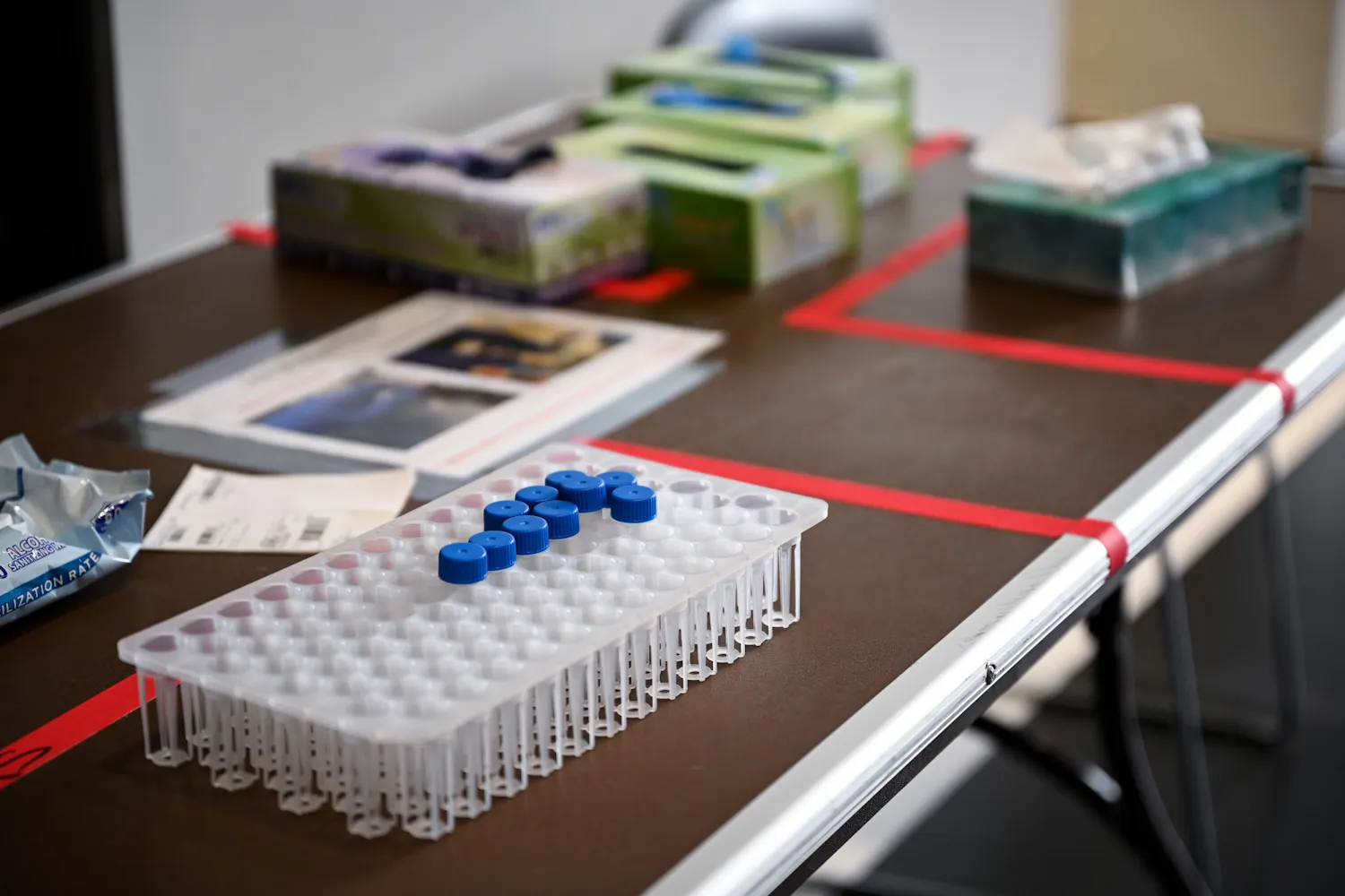 01-19-21 Penn COVID-19 Testing Sites Annenberg Center Test Tubes (Kylie Cooper) 465.jpg