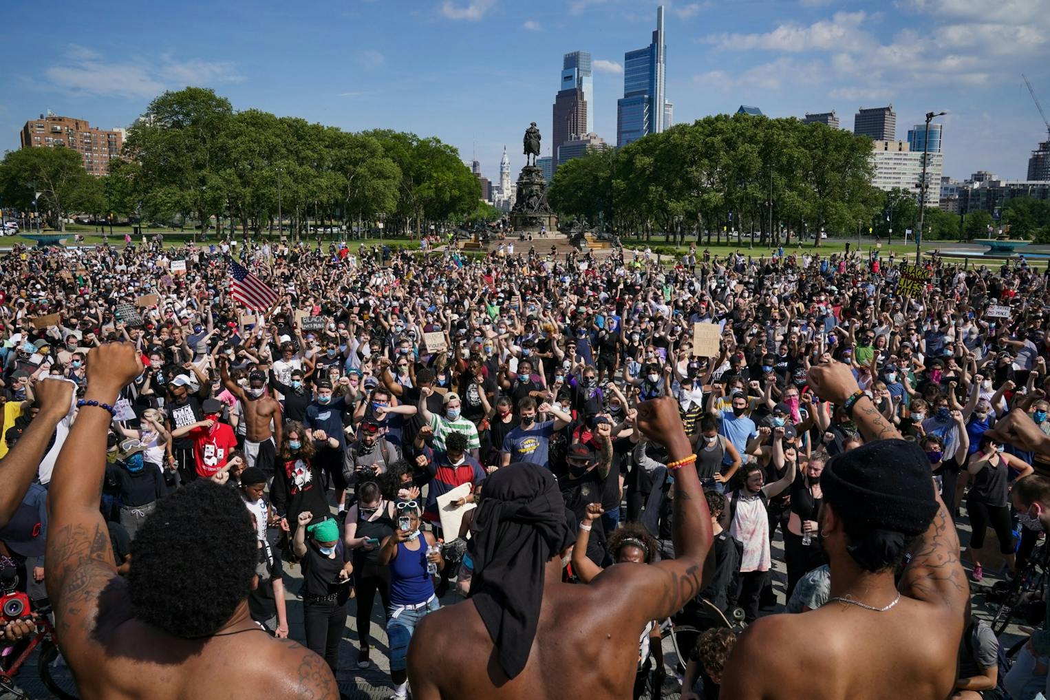 Philadelphia George Floyd Protest Philadelphia Museum of Art 3 Black men Fists and large Crowd.jpg