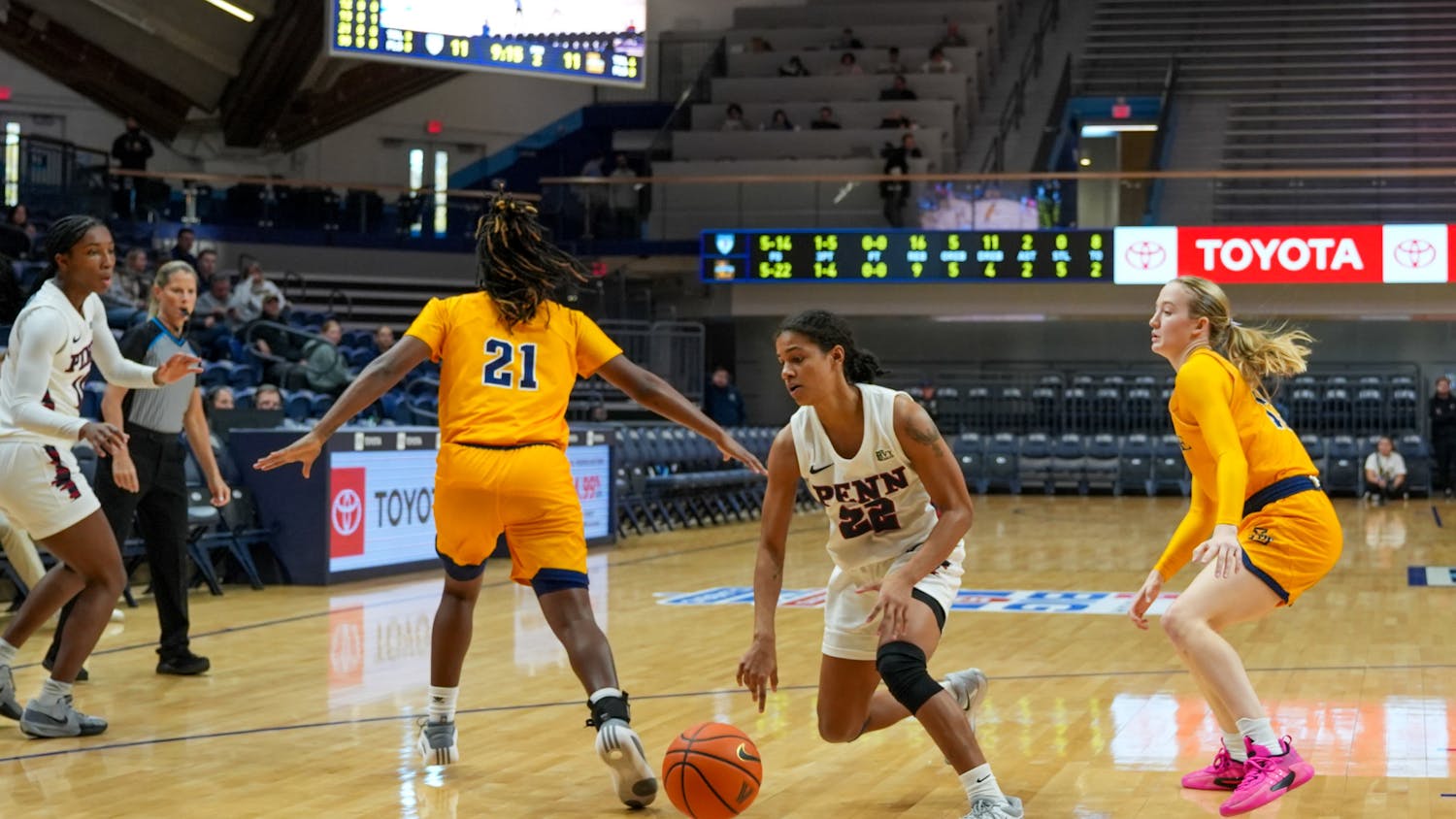 12-6-24 Women's Basketball vs. La Salle (Big 5) (Lydia Tong).jpg