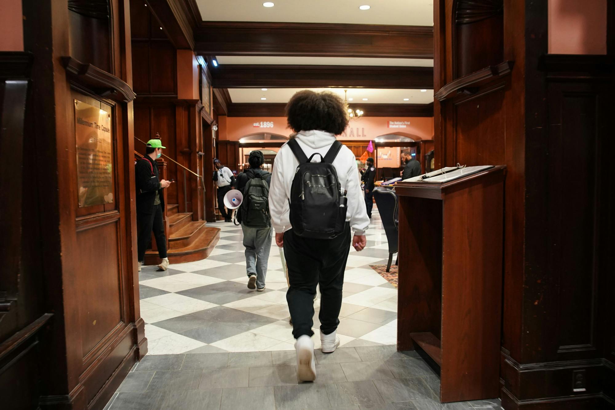 11-15-23 Freedom School for Palestine Departure (Anna Vazhaeparambil).jpg