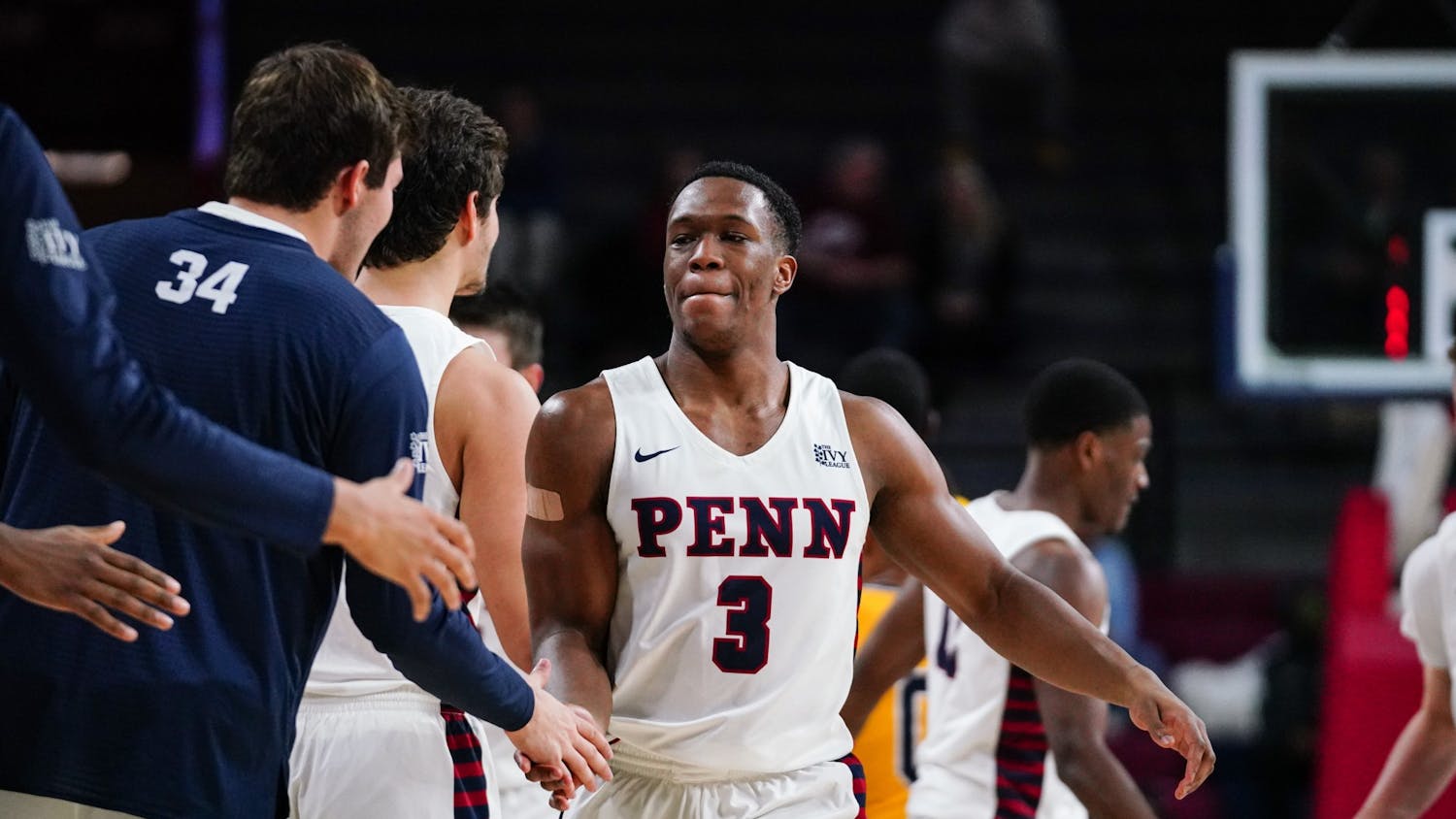 MBB La Salle Jordan Dingle High Five.jpg