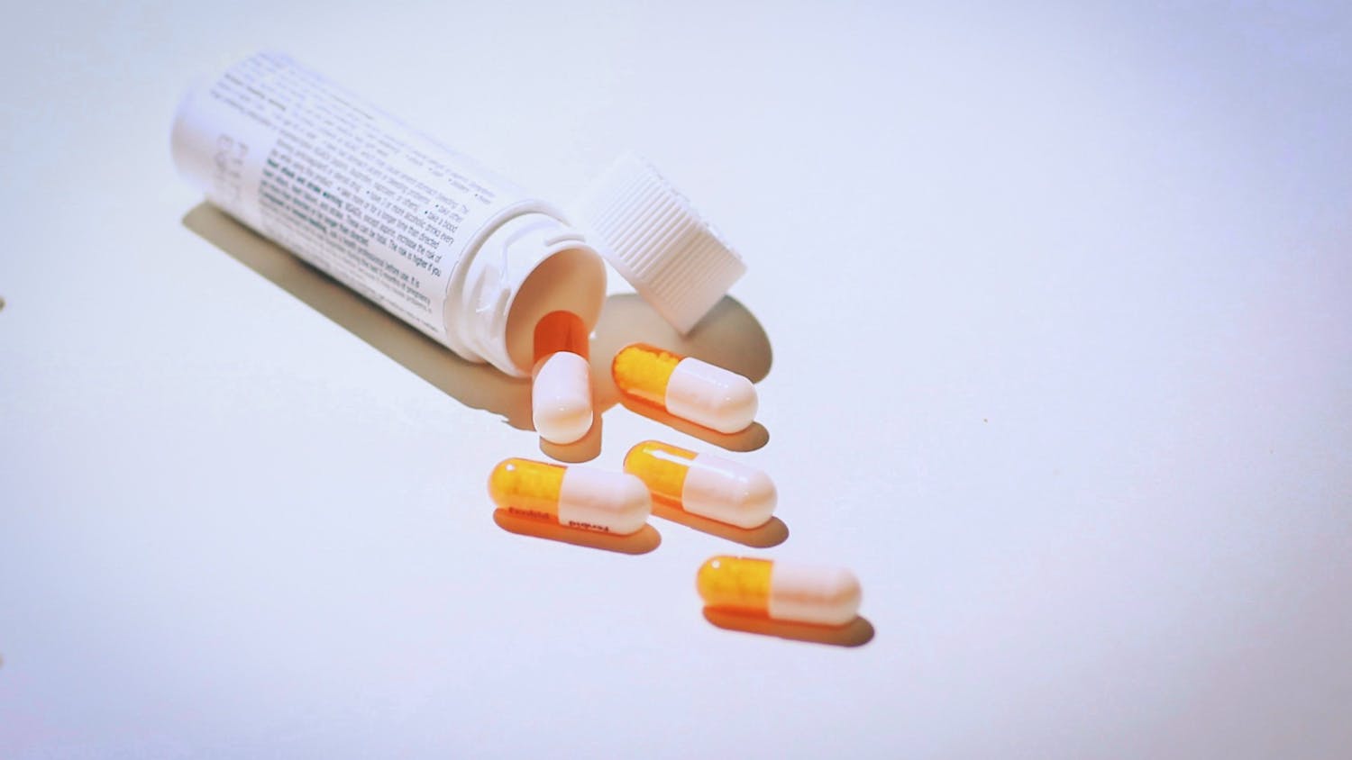 10-19-2020 pill photo illustration (Jesse Zhang).jpg