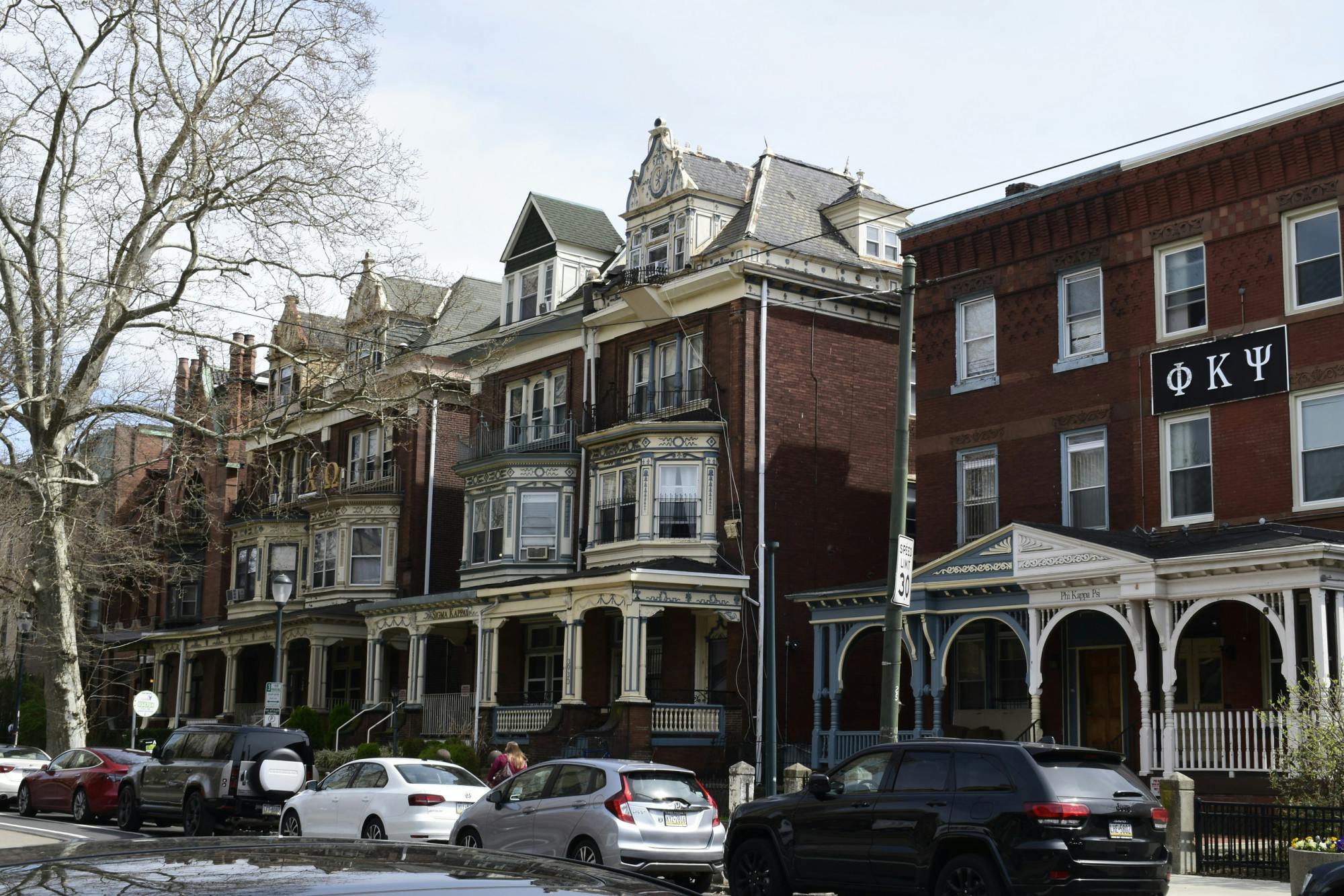 04-13-22 Fraternity House (Edwin Mejia).jpg