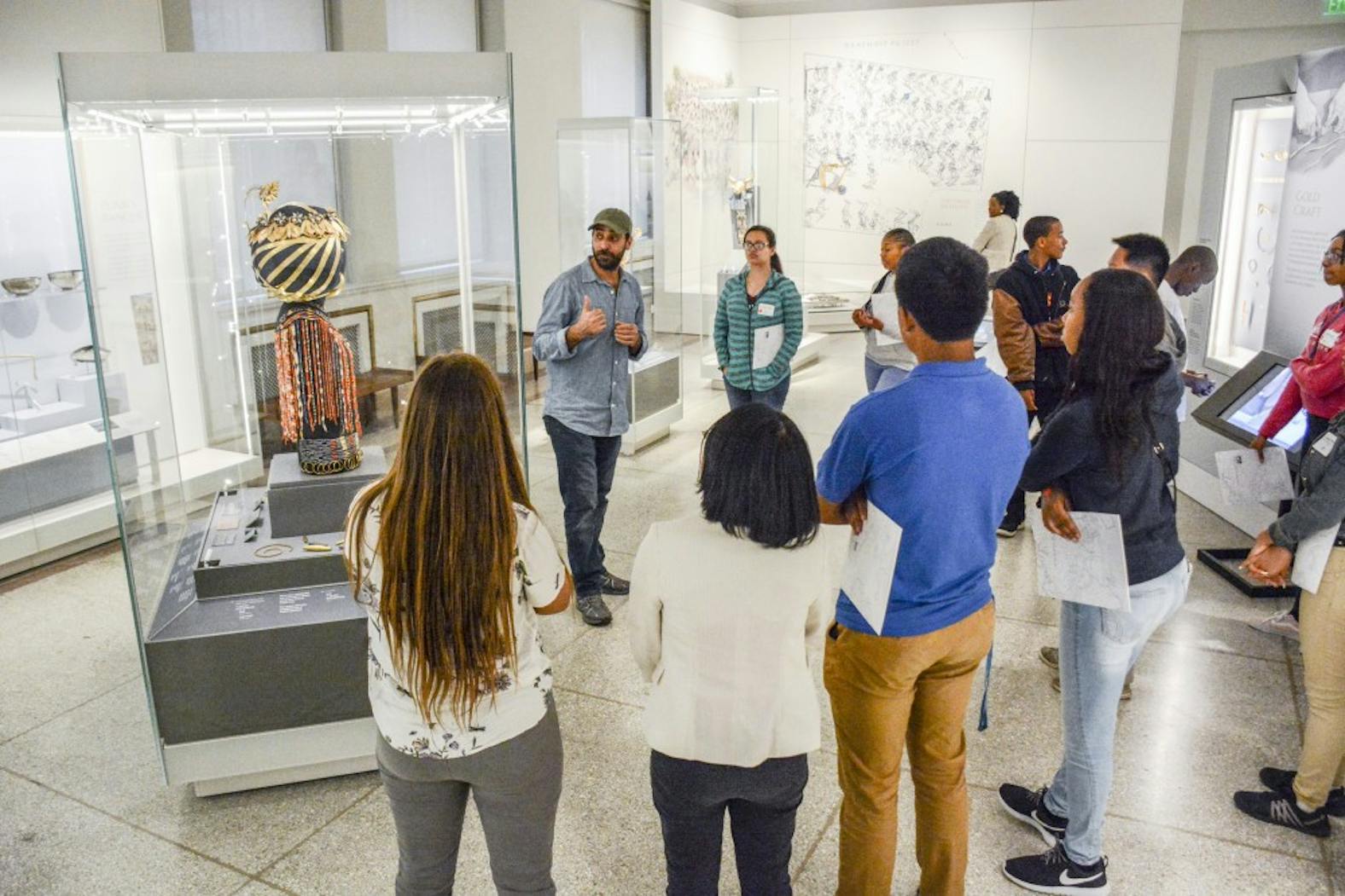 Penn Museum refugee and immigrant tour guides