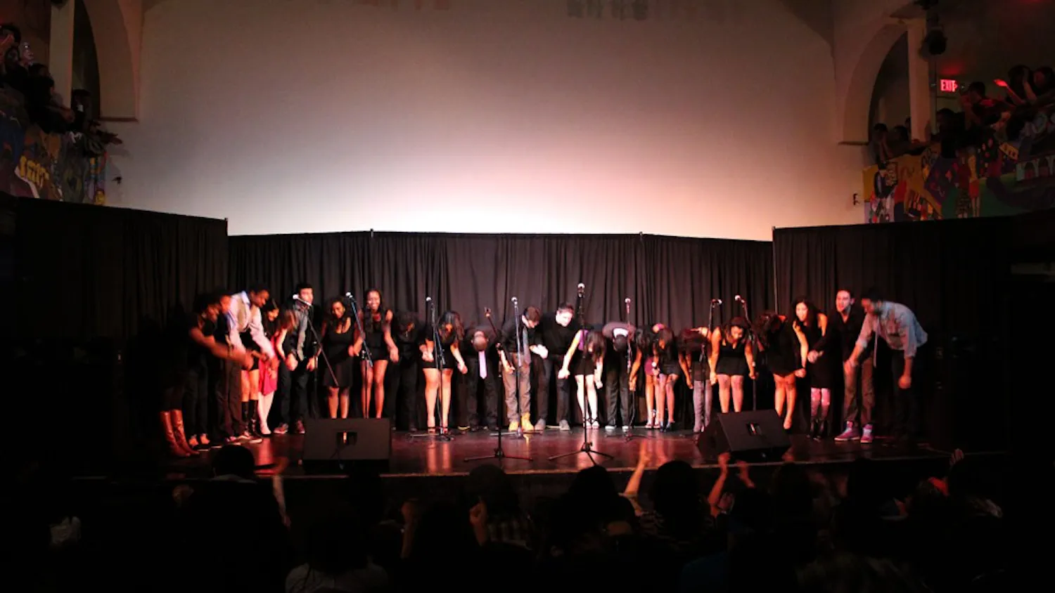 Last Saturday, The Inspiration — an R&B-inspired student a capella group — collaborated with the Excelano Project for their fifth annual “Love Talk and Slow Jams” event at the Rotunda. The show featured an open mic session followed by music, poetry and comedy performances.