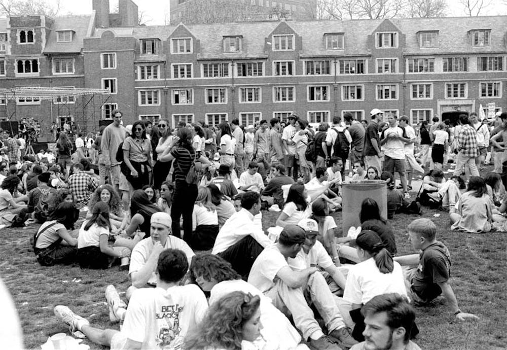 	In the late 1990s the Penn Relays concert competed with the Fling concert for the student audience. The Relays concert, hosted by SPEC-TRUM, tended to draw students interested in hip-hop, while the Fling concert attracted an audience who liked alternative rock. This resulted in racial differences in the audience.