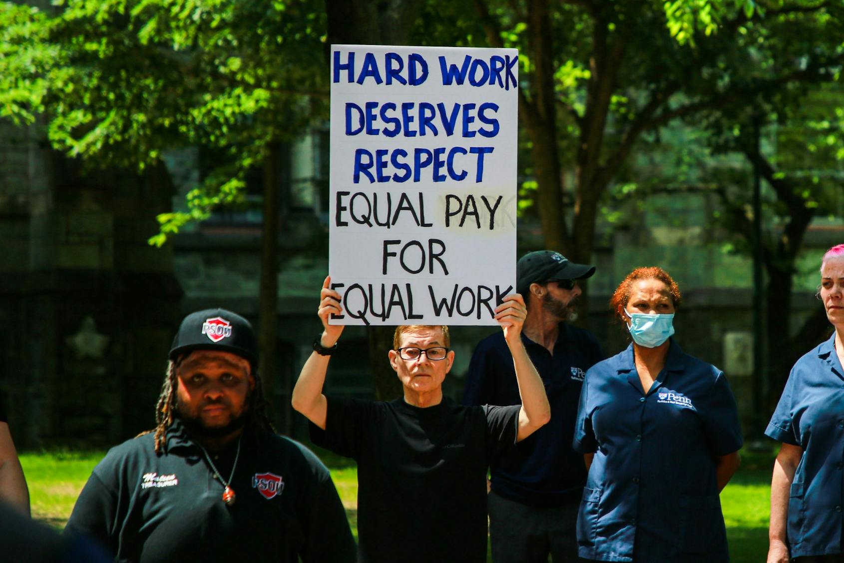06-02-22 PSOU security officer housekeeping protest (Jesse Zhang)-03.jpg