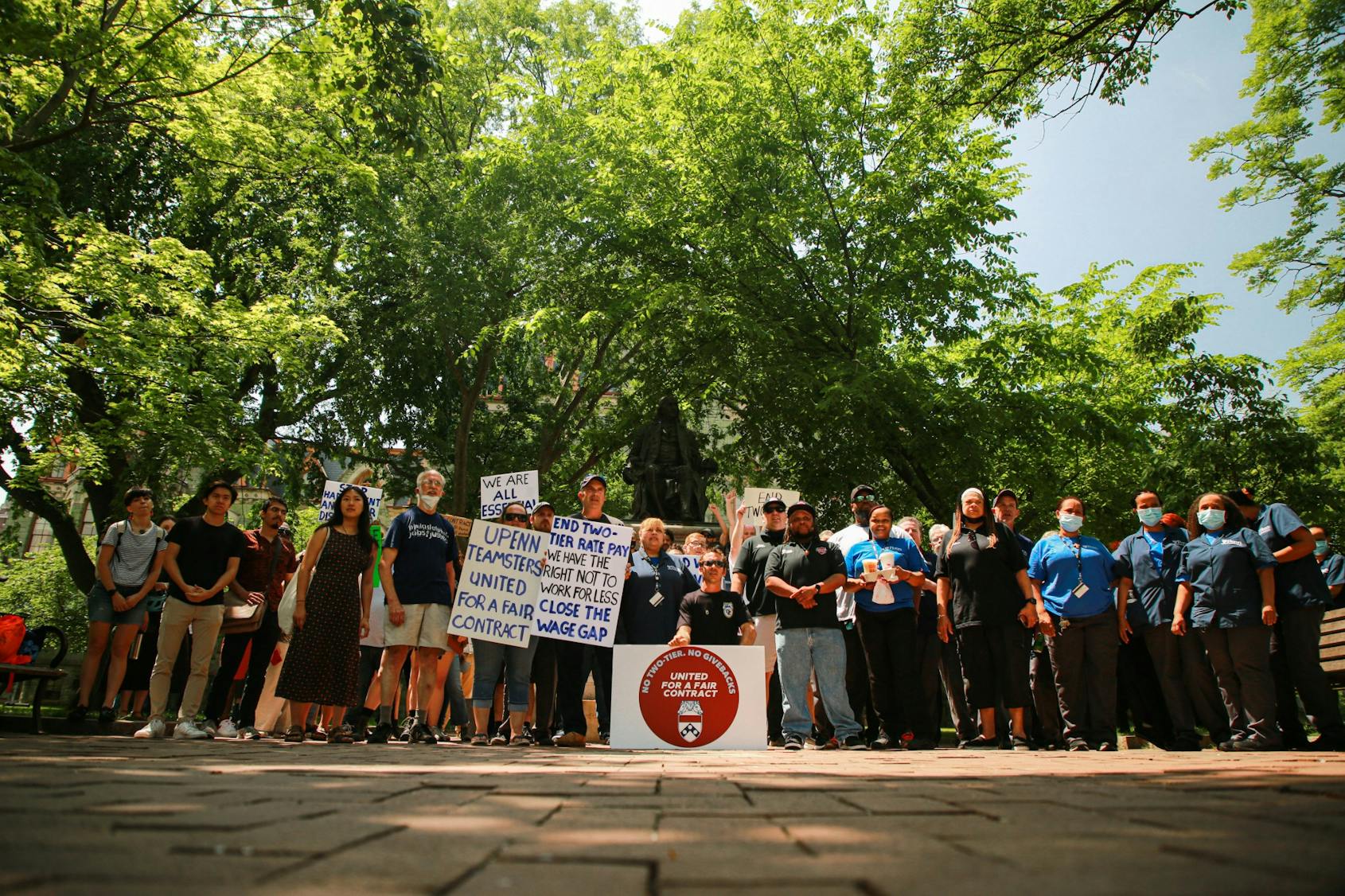 06-02-22 PSOU security officer housekeeping protest (Jesse Zhang)-01.jpg