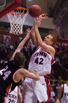 In game of runs, Penn laughs last