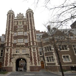 I'm a sophomore... get me out of the Quad