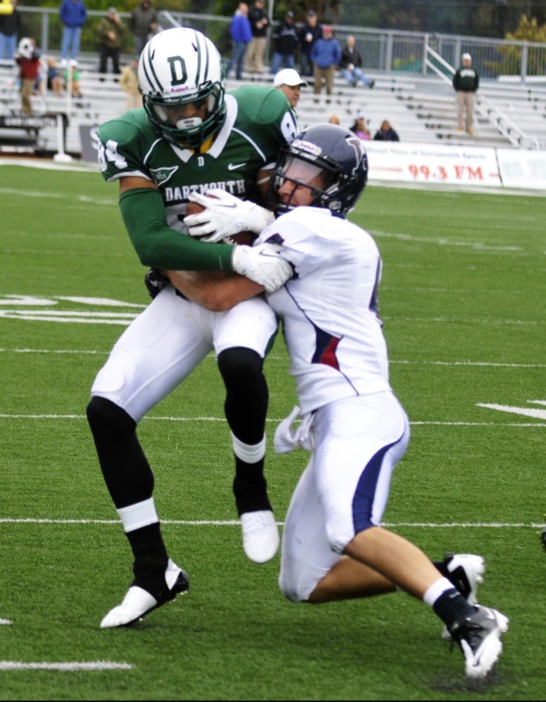 25908_09292012_footballdartmouthawaysecond_half0310f.jpg